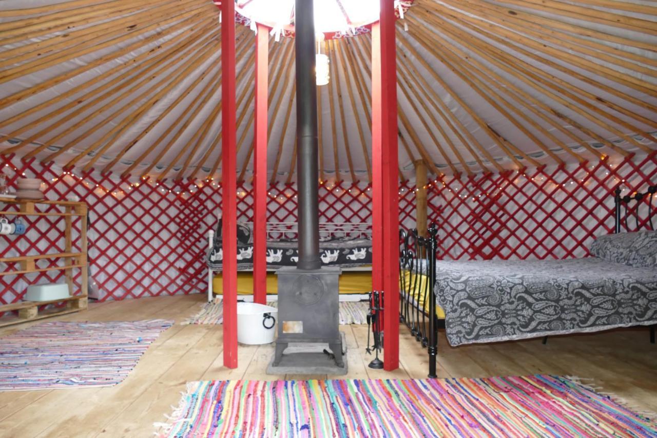 Hotel Alder Yurt Wych Elm Glamping Helston Exterior foto